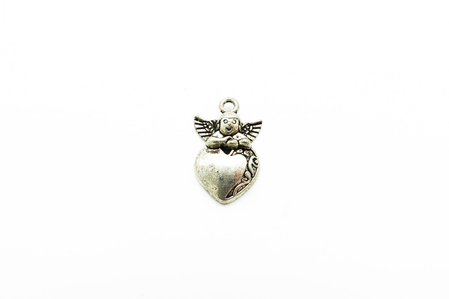 Dije Pewter Angelito sobre Corazón